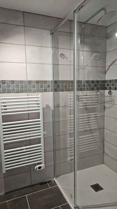 Saint-Sornin-Lavolps Appartement Cosy Neuf מראה חיצוני תמונה